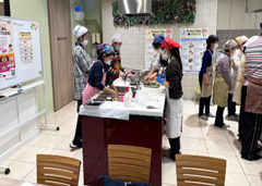 調理実習の様子の写真その1