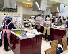 調理実習の様子の写真その1